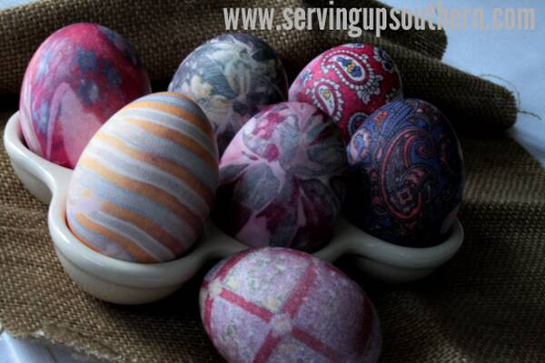 Silk (Tie) Dyed Eggs