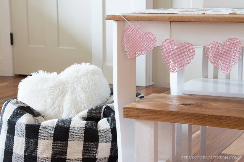 Valentine's Day Paper Doily Heart Garland | Serving Up Southern